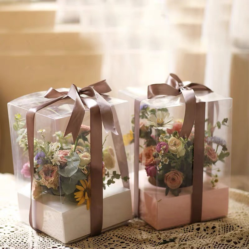 Hộp mica vuông cắm hoa tươi hoa sáp
