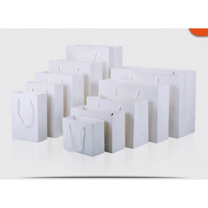 Túi giấy Kraft có quai dù đựng quà